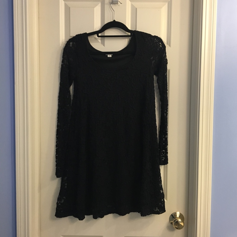 garage long sleeve black lace dress